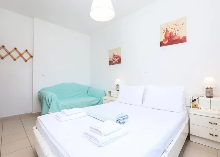 Natasha's * פראמה